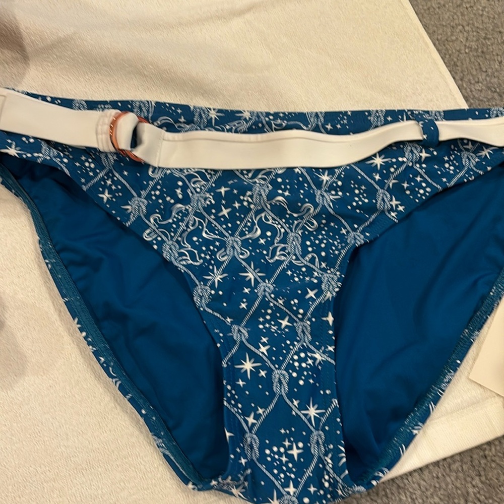 BNwT bikini bottoms size L